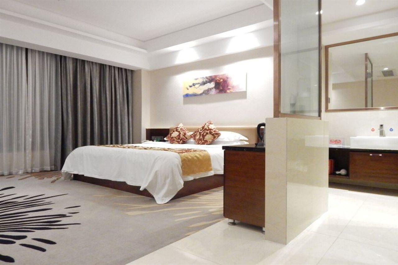 The Century Hotel Zhongshan  Eksteriør bilde