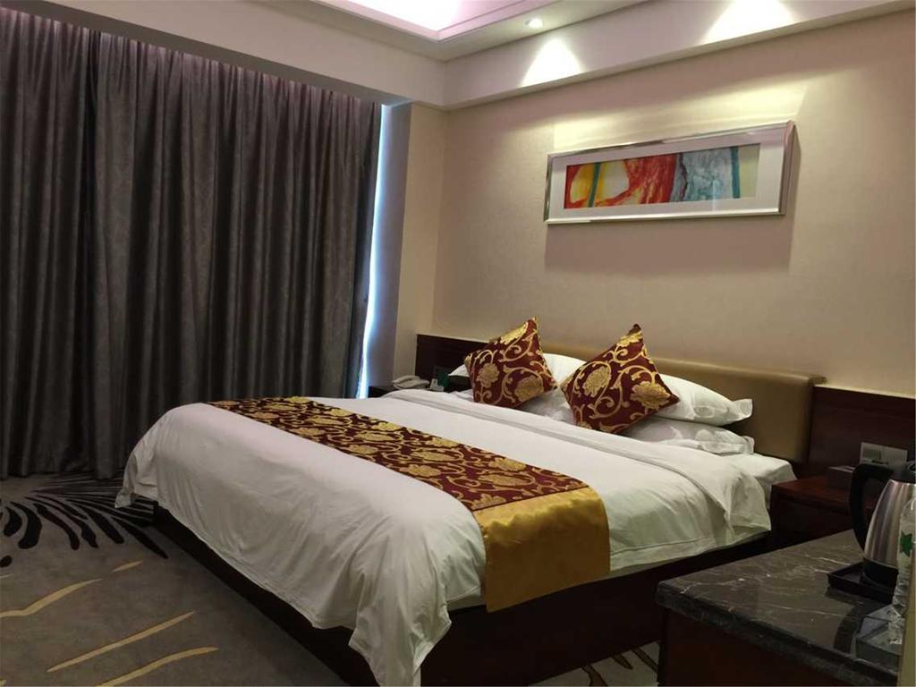 The Century Hotel Zhongshan  Rom bilde